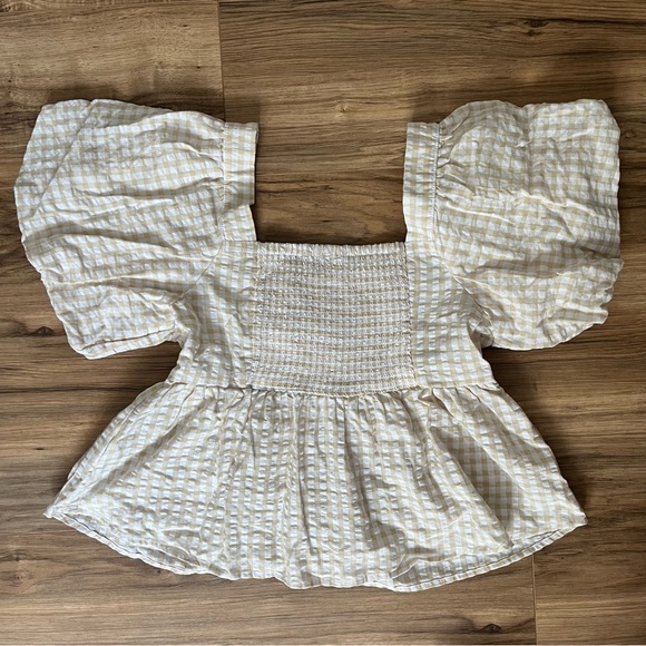 Old Navy Beige Checkered Top - Picture 4 of 6